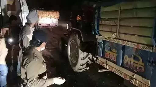 Accident News: डंपर की टक्कर से बस में लगी भयंकर आग, 13 यात्री जिंदा जले