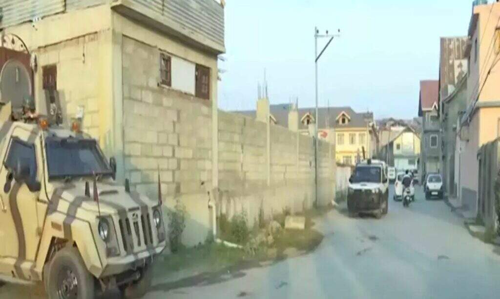 Baramula Jammu Kashmir: अजान दे रहे रिटायर्ड SSP की गोली मारकर की हत्या, बारामूला में आतंकियों ने शर्मनाक घटना को दिया अंजाम